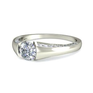 Modern Tapered Solitaire Diamond Gold Ring